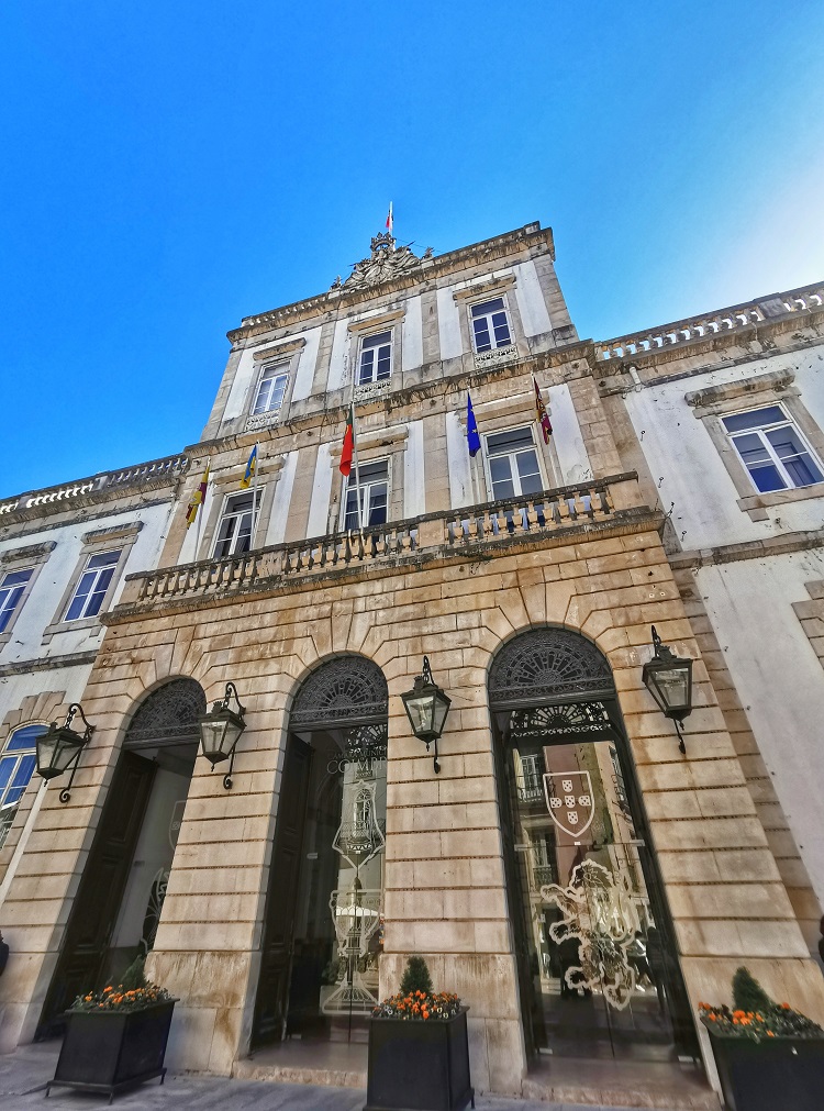 Rádio Regional do Centro: CM de Coimbra aprova transferência de 300 mil euros para obras em 3 freguesias