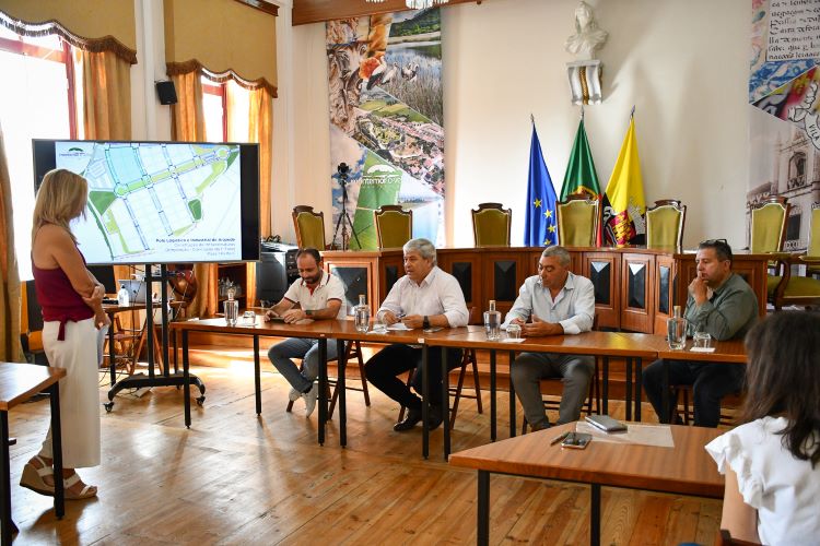 Rádio Regional do Centro: Montemor-o-Velho investe 760 mil euros na ampliação de parque industrial