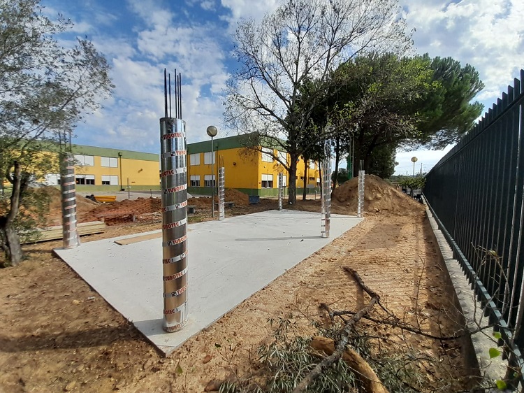 Rádio Regional do Centro: Mealhada investe cerca de 200 mil euros na criação de zonas com sombra em escola