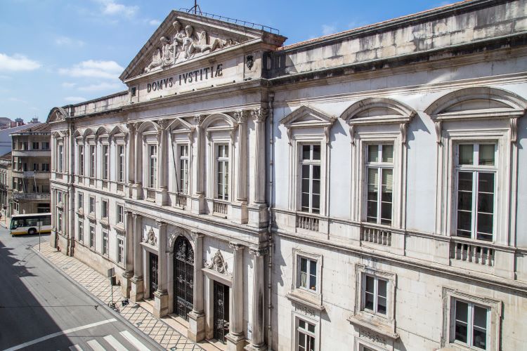 Rádio Regional do Centro: Ex-presidente de junta em Arganil julgado por pagar multa com recursos da autarquia