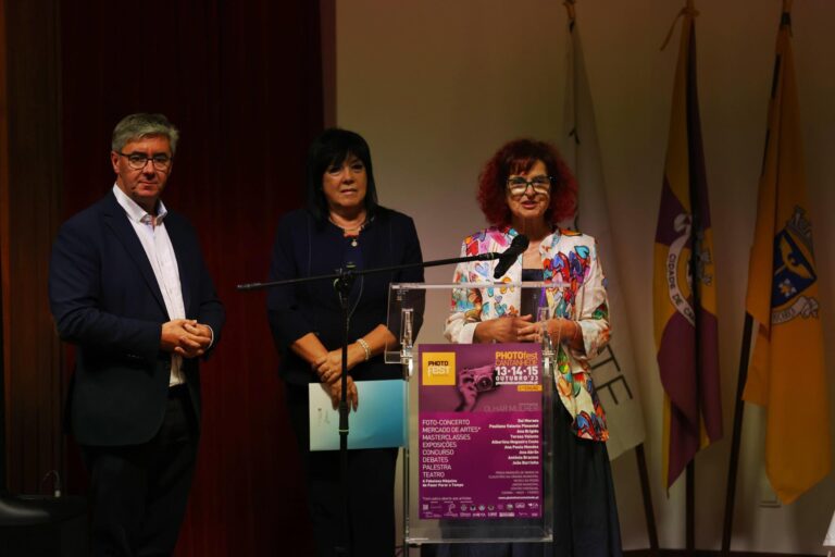 Rádio Regional do Centro: Helena Teodósio lança repto para a criação de acervo fotográfico municipal