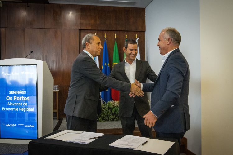 Rádio Regional do Centro: Mealhada firma parceria com Portos de Aveiro e Figueira da Foz