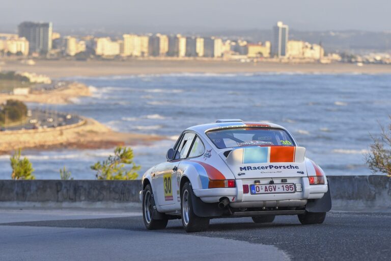 Rádio Regional do Centro: Rally de Portugal Histórico atrai multidões em direcção a Viseu