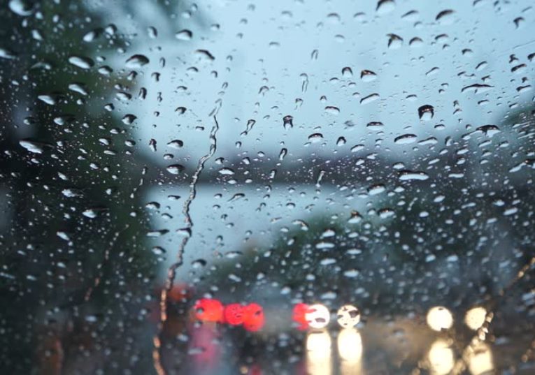 Rádio Regional do Centro: Mau tempo: Protecção civil recomenda que se evitem deslocações desnecessárias