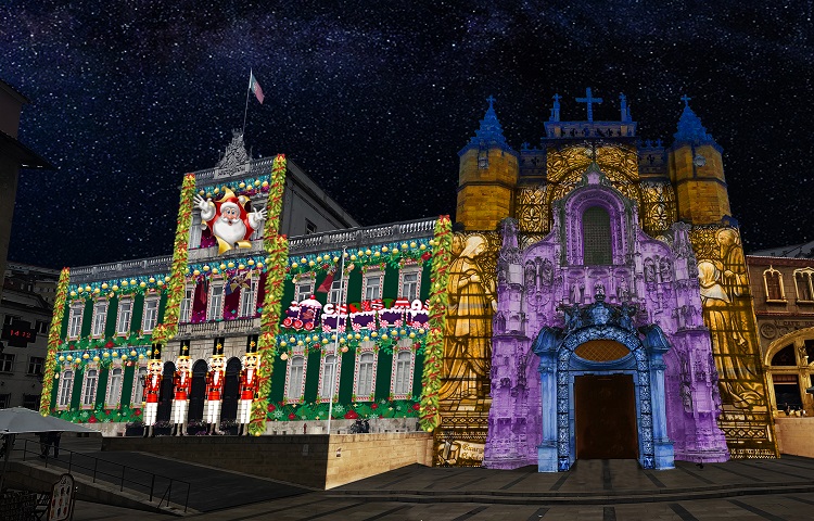 Rádio Regional do Centro: Parada do Quebra-Nozes transforma praça de Coimbra em cenário de conto de fadas