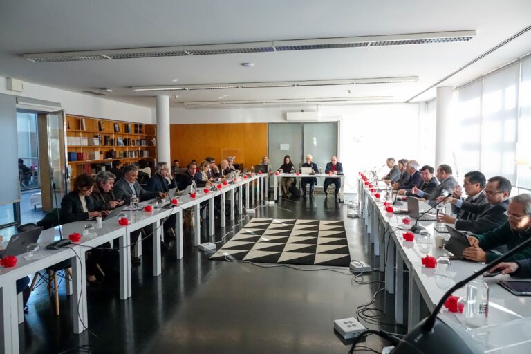 Rádio Regional do Centro: Conselho Municipal de Coimbra reflectiu sobre estratégia de Inovação Rádio Regional do Centro: Conselho Municipal de Coimbra reflectiu sobre estratégia de Inovação