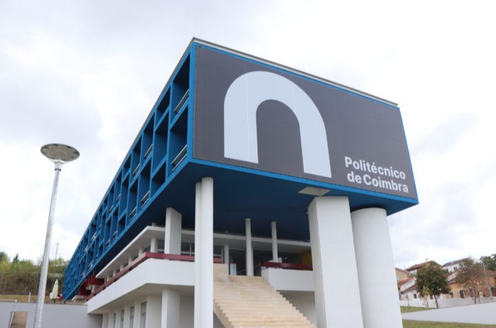 Rádio Regional do Centro: Politécnico de Coimbra recebe candidaturas de estudantes internacionais até 30 de Janeiro
