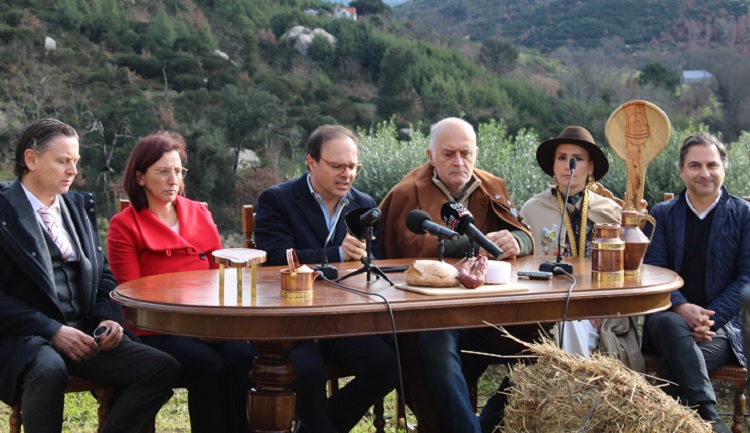 Rádio Regional do Centro: Tábua de Queijos e Sabores da Beira vai homenagear o mundo rural