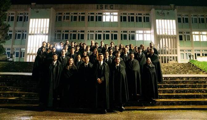 Rádio Regional do Centro: Novos Corpos Sociais da Associação de Estudantes da ISEC tomaram posse