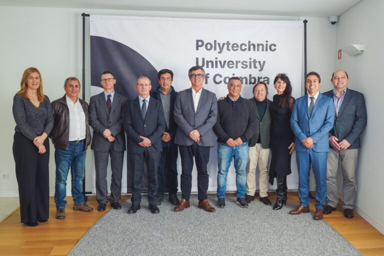 Rádio Regional do Centro: Politécnico de Coimbra tem novos Professores Coordenadores Principais Rádio Regional do Centro: Politécnico de Coimbra tem novos Professores Coordenadores Principais
