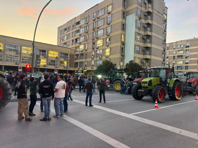 Rádio Regional do Centro: Barragem de Girabolhos distingue protesto dos agricultores do Baixo Mondego