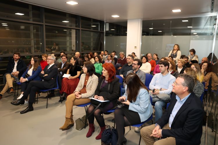 Rádio Regional do Centro: Anadia investe 1 milhão de euros na modernização do comércio local