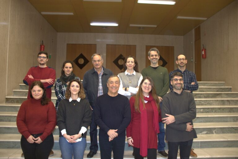 Rádio Regional do Centro: UC lidera projecto para melhorar tratamento da Esclerose Lateral Amiotrófica Rádio Regional do Centro: UC lidera projecto para melhorar tratamento da Esclerose Lateral Amiotrófica
