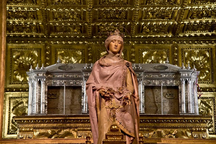 Rádio Regional do Centro: Coimbra começa a celebrar os 400 anos da canonização da Rainha Santa Isabel Rádio Regional do Centro: Coimbra começa a celebrar os 400 anos da canonização da Rainha Santa Isabel