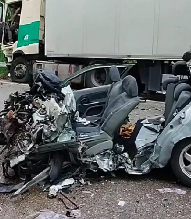 Rádio Regional do Centro: Colisão entre pesado e ligeiro causa um morto na Lousã