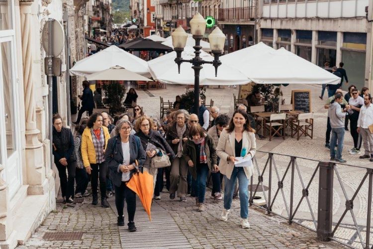 Rádio Regional do Centro: Museu Municipal e Centro de Arte Contemporânea com oficinas de Verão