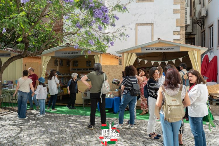 Rádio Regional do Centro: Feira do Livro de Coimbra atraiu mais de 10 mil pessoas e já tem nova data