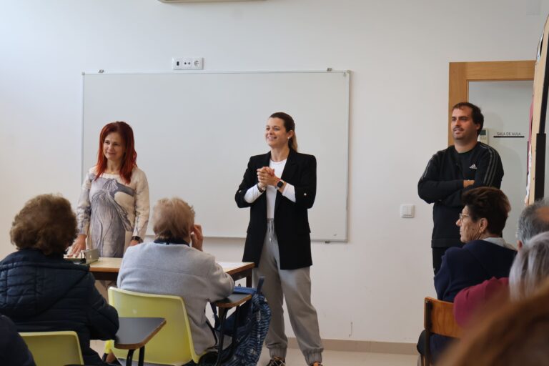 Rádio Regional do Centro: Universidade Sénior de Alvaiázere inicia o Ano Lectivo