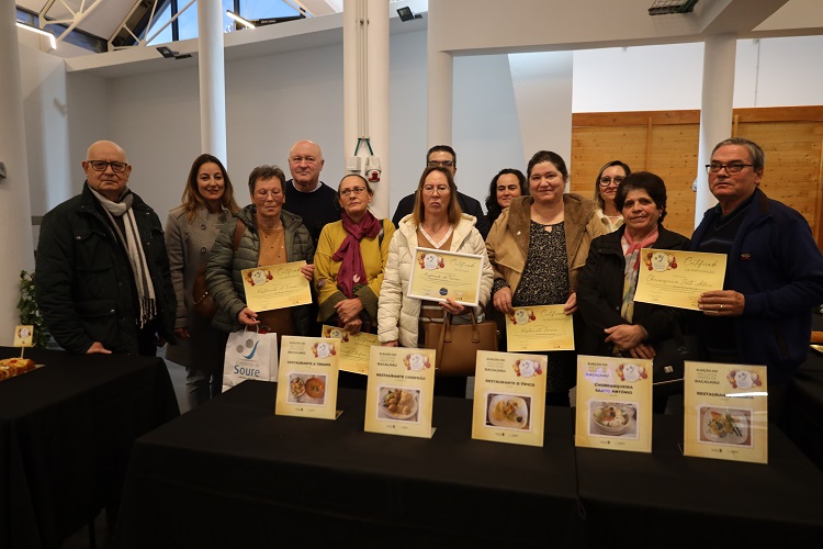 Rádio Regional do Centro: Soure elegeu melhor Bolo-Rei e melhor Prato de Bacalhau