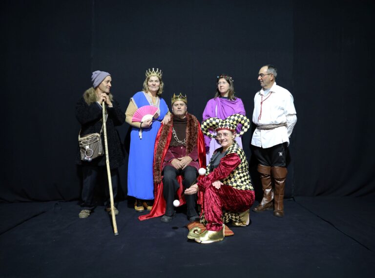 Rádio Regional do Centro: Ciclo de Teatro Amador de Cantanhede com espetáculos no Casal, Cordinhã e Cantanhede