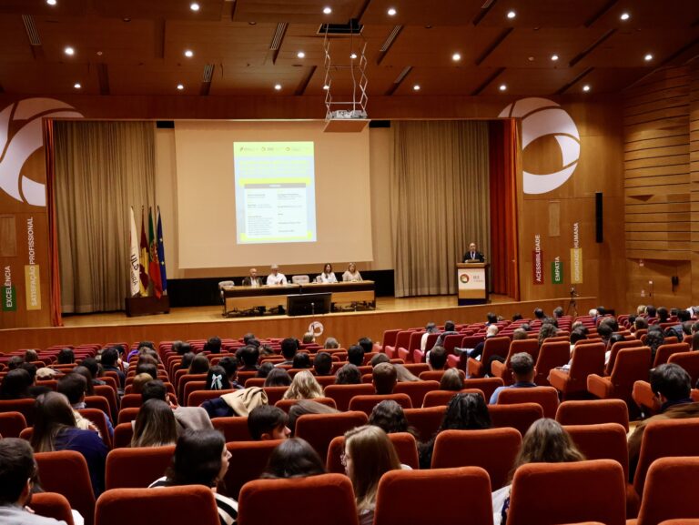 Rádio Regional do Centro: Coimbra e Figueira da Foz abrem portas a futuros médicos