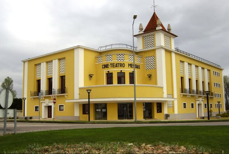 Rádio Regional do Centro: Cineteatro Messias recebe nomes de peso na música e teatro em 2025