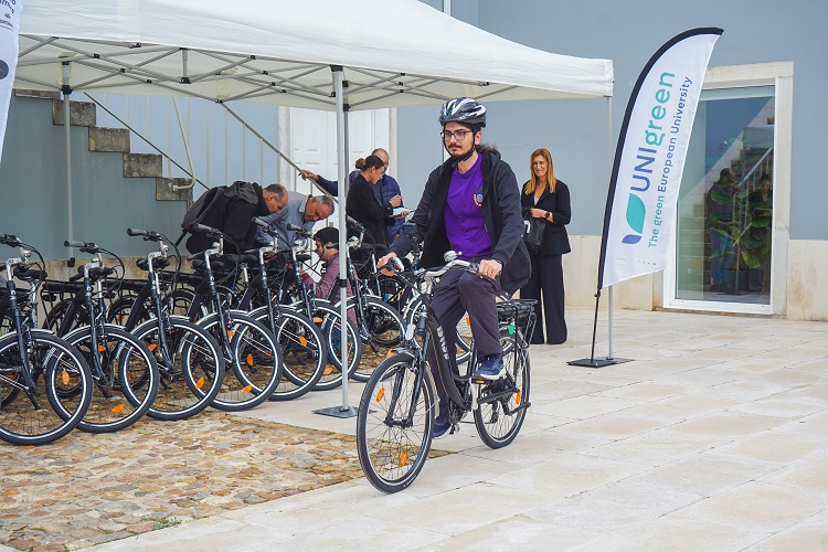 Rádio Regional do Centro: Politécnico de Coimbra com mais 65 bicicletas eléctricas para a comunidade académica