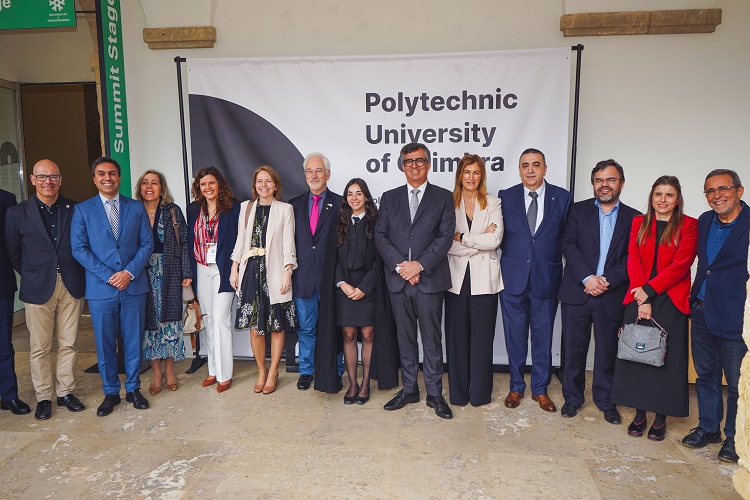 Rádio Regional do Centro: Politécnico de Coimbra aproxima comunidade académica ao mercado de trabalho
