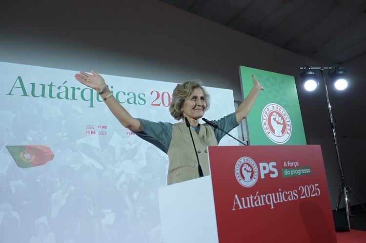Rádio Regional do Centro: Rutura iminente na candidatura do PS à Câmara de Coimbra
