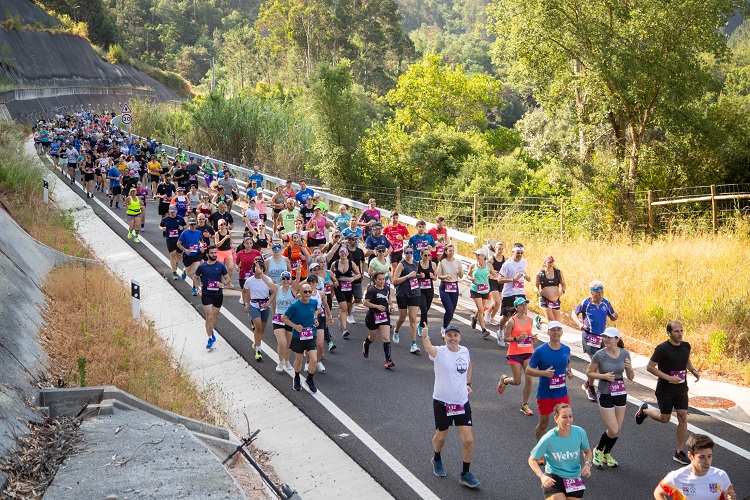 Rádio Regional do Centro: Mais de mil atletas correram no canal do Metro Mondego