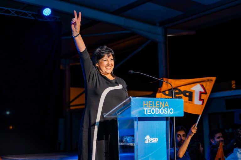 Rádio Regional do Centro: Onda de entusiasmo e confiança na apresentação da recandidatura de Helena Teodósio