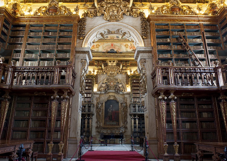 Rádio Regional do Centro: Biblioteca Joanina de Coimbra entra na era digital