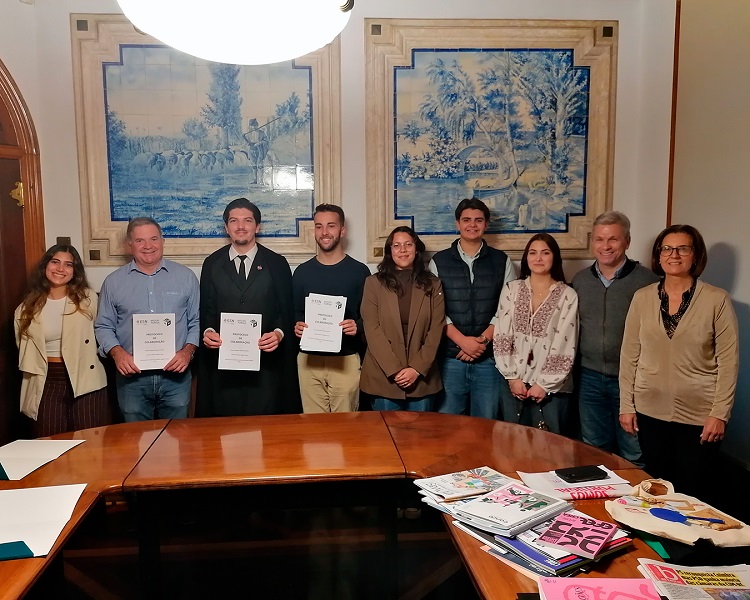 Rádio Regional do Centro: Instituto Miguel Torga liga-se a rede europeia de estudantes