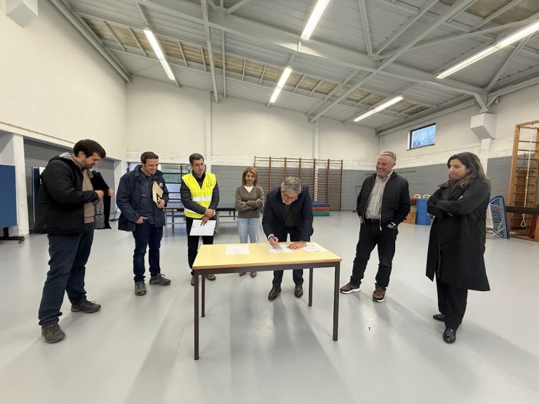 Rádio Regional do Centro: Câmara de Oliveira do Hospital inicia obras no pavilhão escolar de Ponte das Três Entradas