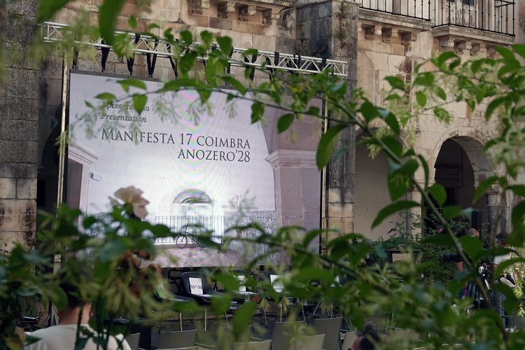 Rádio Regional do Centro: Coimbra preocupada com transferência de verbas do Estado para a Manifesta