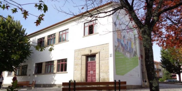 Rádio Regional do Centro: EPTOLIVA celebra 34 anos de educação com impacto social