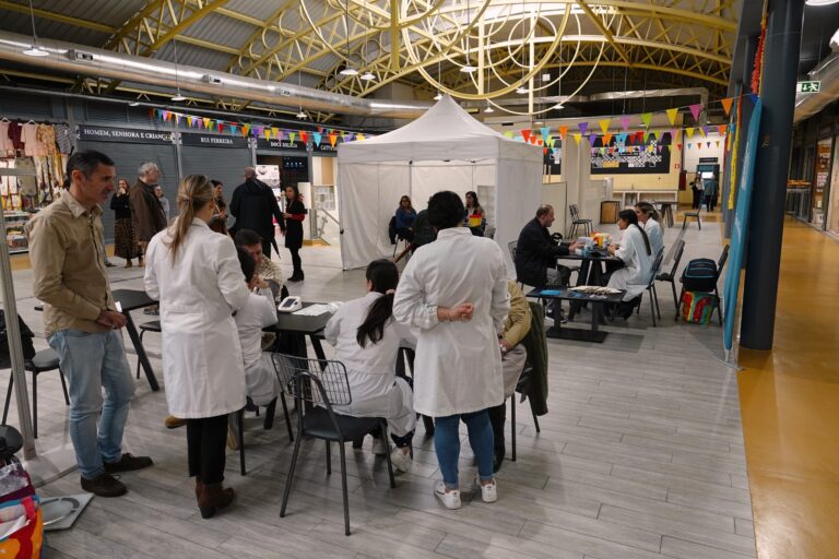 Rádio Regional do Centro: CM de Coimbra promove rastreio de saúde gratuito no Mercado Municipal D. Pedro V