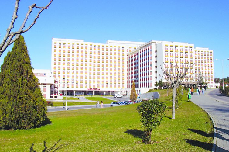 Rádio Regional do Centro: ULS de Coimbra activa nível 2 do Plano de Contingência nos serviços de Urgência