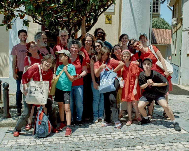 Rádio Regional do Centro: Coro da Esquina abre ensaio ao público