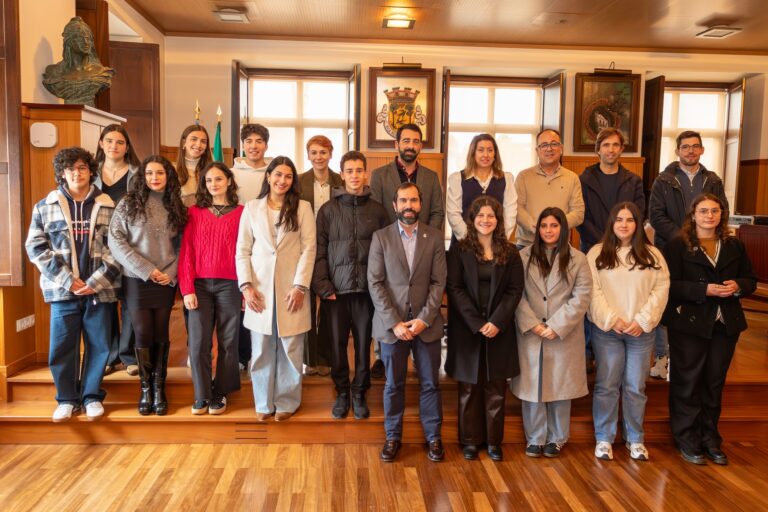 Rádio Regional do Centro: Jovens Autarcas de Vila Nova de Poiares iniciam novo mandato