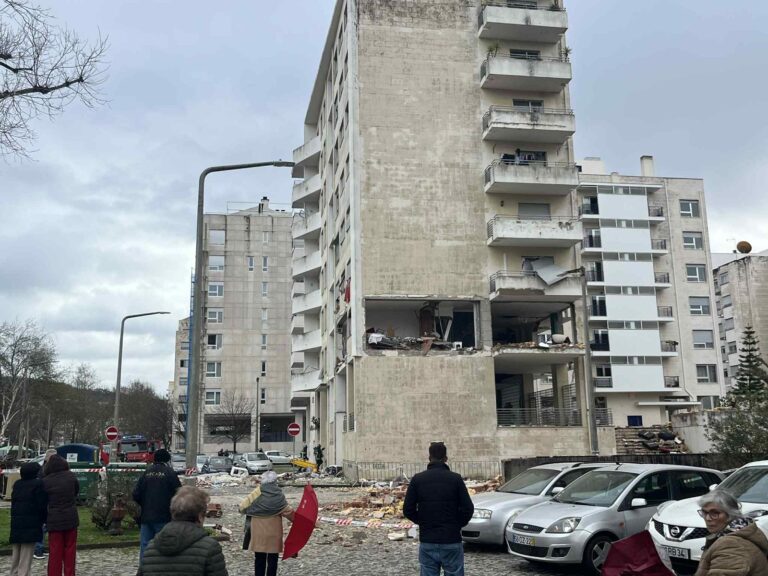Rádio Regional do Centro: Número de feridos após explosão em apartamento de Coimbra aumenta para cinco
