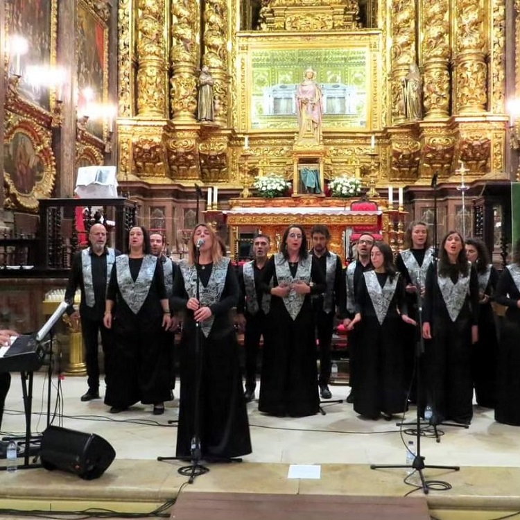 Rádio Regional do Centro: Coimbra Gospel Choir dá concerto de Ano Novo em Cantanhede