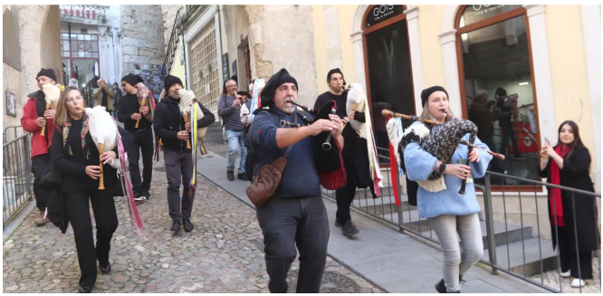 Rádio Regional do Centro: Almalaguês volta a ser capital da gaita-de-foles reunindo mais de 200 músicos