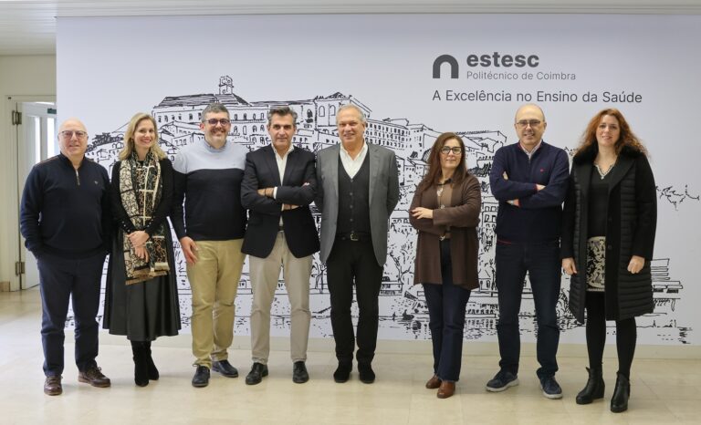 Rádio Regional do Centro: ESTeSC-IPC acreditada como Entidade Formadora em Suporte Básico de Vida com Desfibrilhação