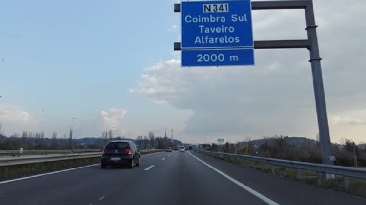 Rádio Regional do Centro: Brisa sugere alternativas à interrupção da A1 através da A8/A17/A25 ou IC2