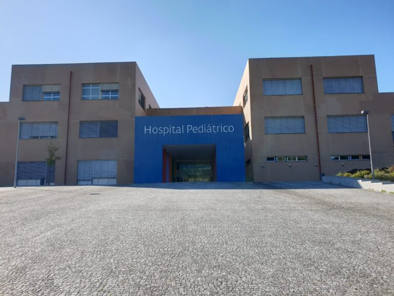 Rádio Regional do Centro: Hospital Pediátrico de Coimbra está sem professor para apoiar crianças internadas
