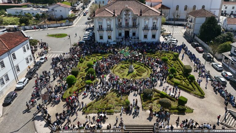Rádio Regional do Centro: Arruada “Em Contramedo” mobilizou mais de 2.600 participantes na Lousã