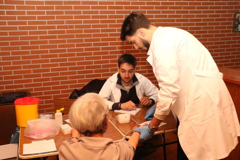Rádio Regional do Centro: Projecto MED ON TOUR promove rastreios de prevenção da saúde no concelho de Mortágua