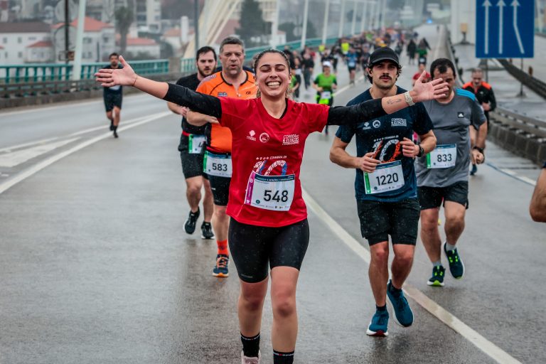 Rádio Regional do Centro: Corrida 4 Estações junta dois mil participantes e condiciona trânsito em Coimbra