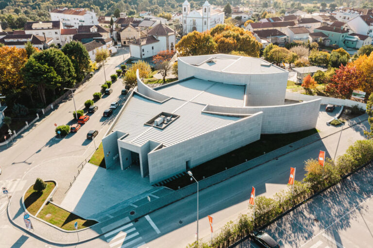 Rádio Regional do Centro: Centro Cultural de Tábua será o palco da 2ª Gala Nacional “Miúdas da Bola”